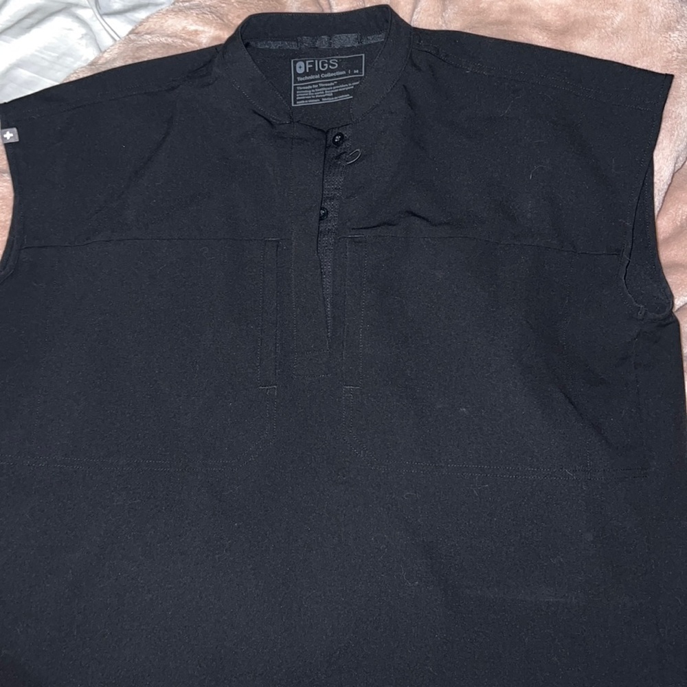 Figs relaxed top- limited edition